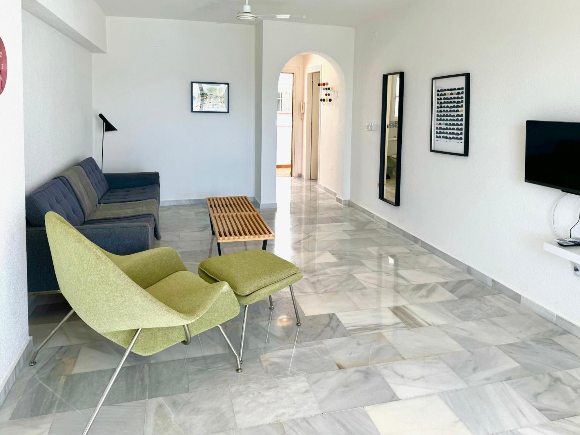 Apartment Fuentes De